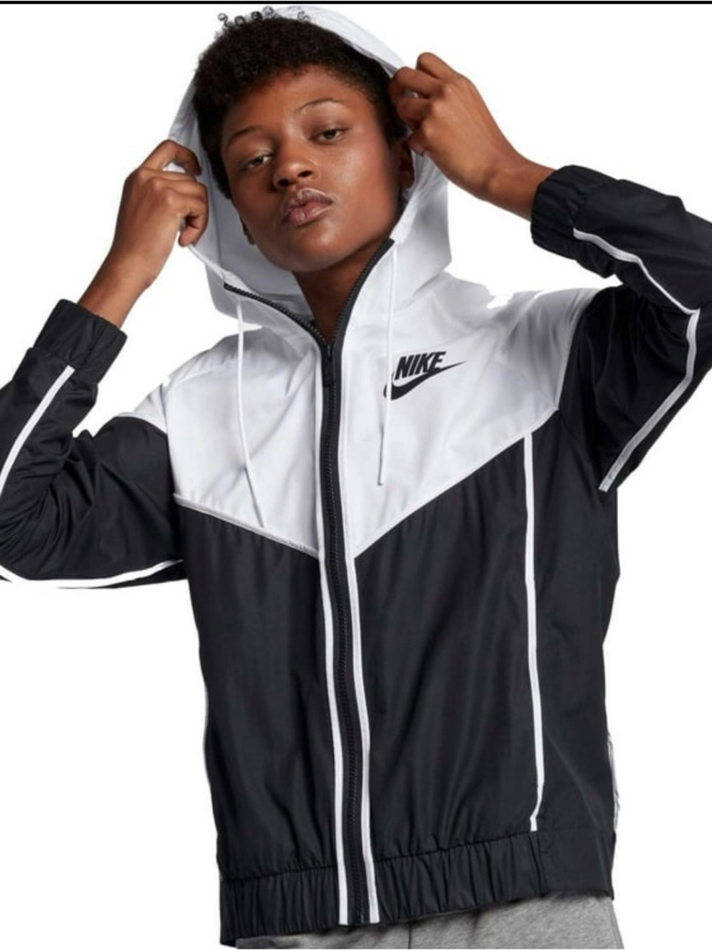 Nike Women’s Black/White Hooded Windbreaker Jacket